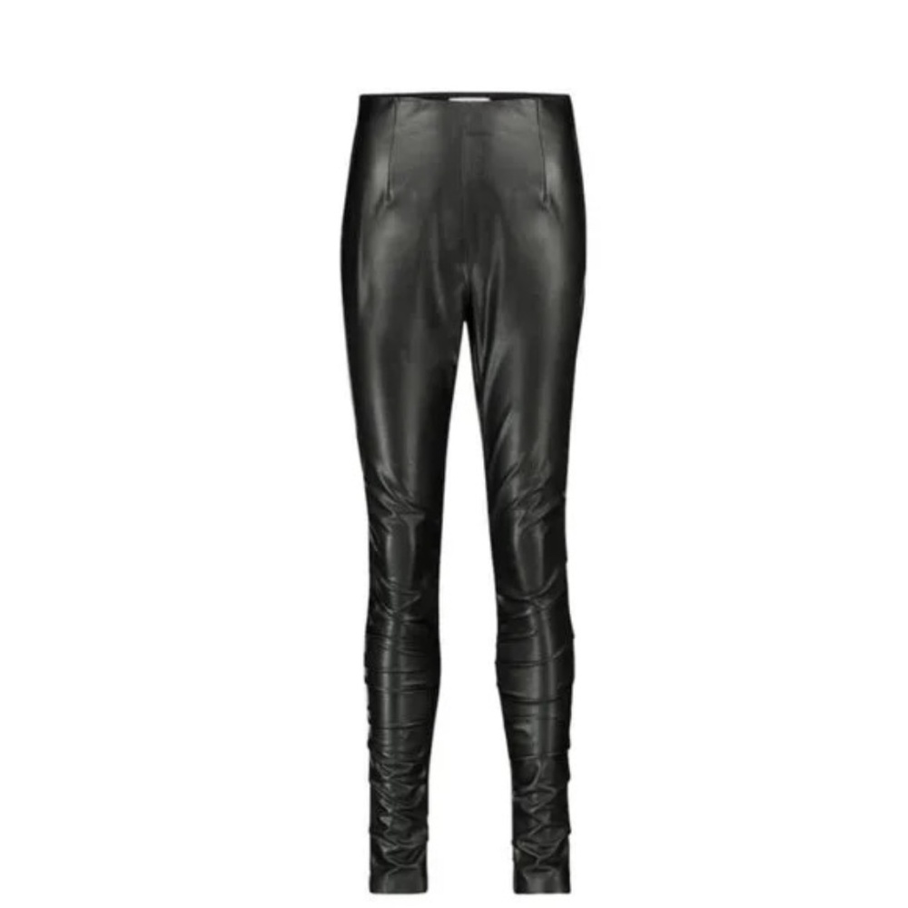 DOROTHEE SCHUMACHER Sleek Performance Faux Leather Skinny Pants In Black